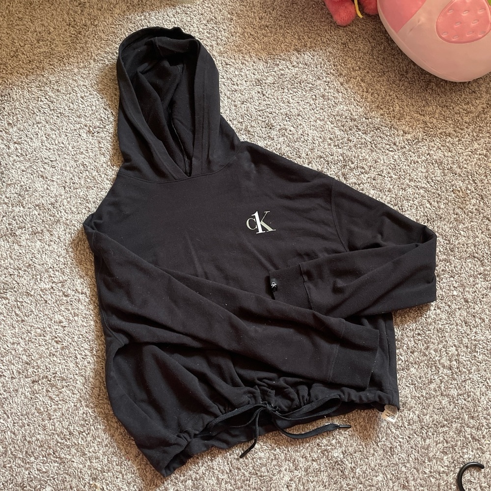 Calvin Klein Women’s large sweatshirt